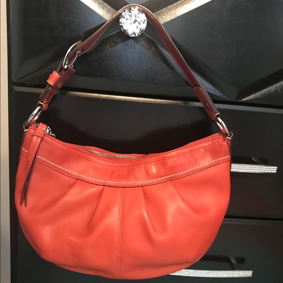 Authentic Coach Handbag - Picture 4 of 4